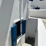 Olive Tree Semi-basement * Mykonos Town