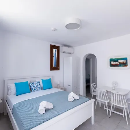 Olive Tree Semi-basement Mykonos Town