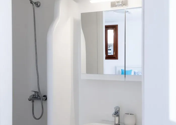 Olive Tree Semi-basement Daire